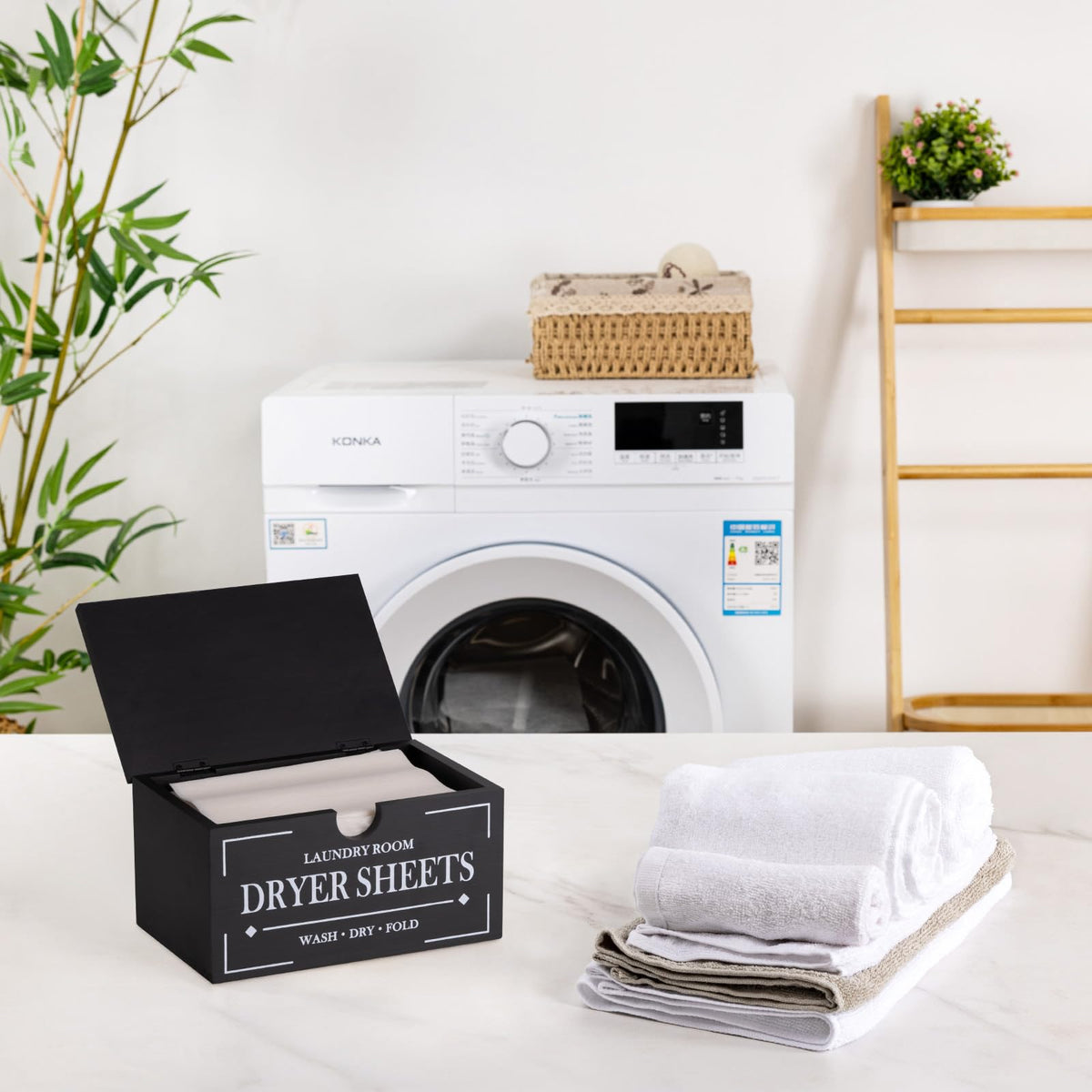 Black Dryer Sheet Holder with Lid H167